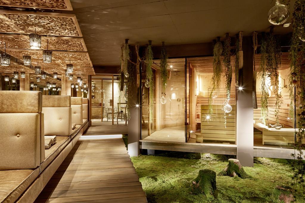 Lifestyle Hotel Eder Maria Alm am Steinernen Meer Exterior photo